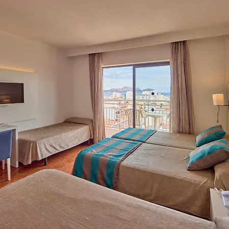 Ilusion Markus & Кан Пикафорт