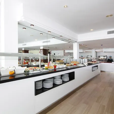 Ilusion Markus & 3* Кан Пикафорт