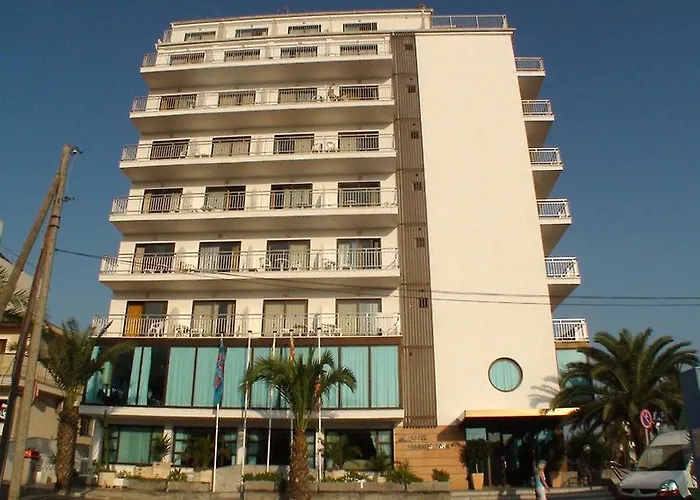 Ilusion Markus & Hotel