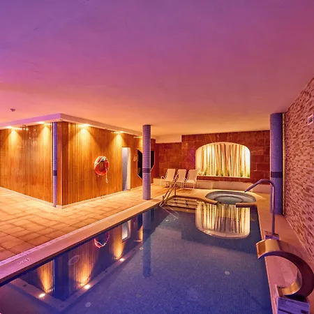 Ilusion Markus & Hotel 3*